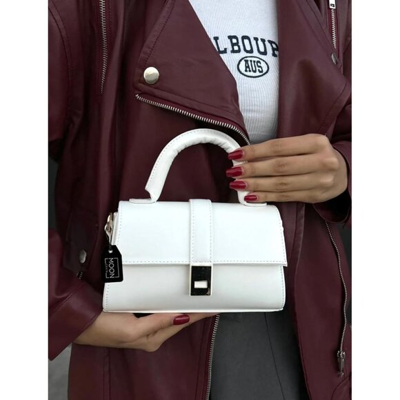 Women's White Small Faux Leather Mini Crossbody Elegant Design Shoulder Bag - Picture 3 of 9